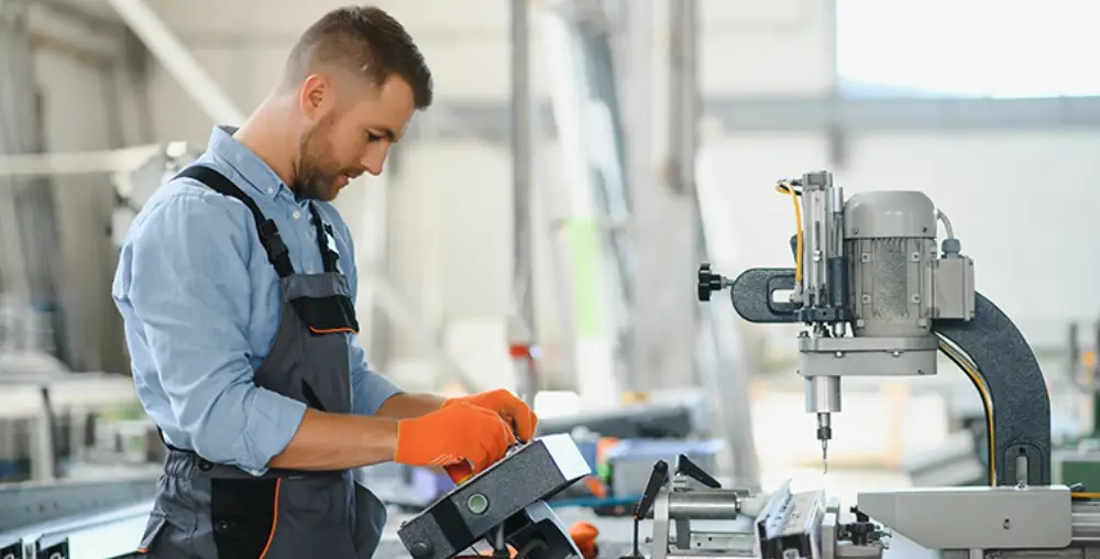 آوسبیلدونگ ابزار سازی در آلمان